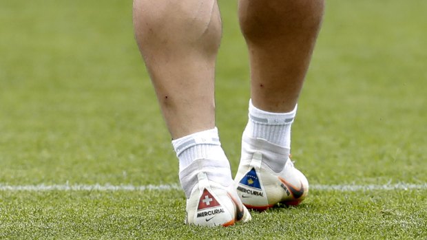 Shaqiri's right boot is emblazoned with the Kosovo flag. 