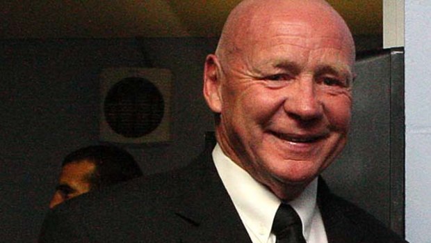 Immortal Bob Fulton has slammed the NRL for "throwing him under the bus" in salary cap scandal.