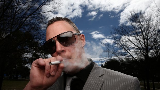 Smokers are trying e-cigarettes in a bid to quit tobacco.