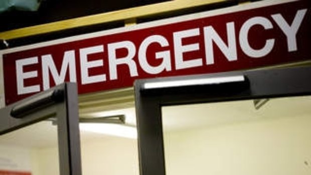 The Age: News: 23rd November 2008: Emergency sign at the entrance to Royal Melbourne Hospital. JHF081123.001.001 Photo: Joseph Feil  generic, hospitals
