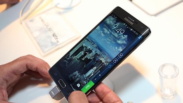 Phablets to take over the mobile world: IDC