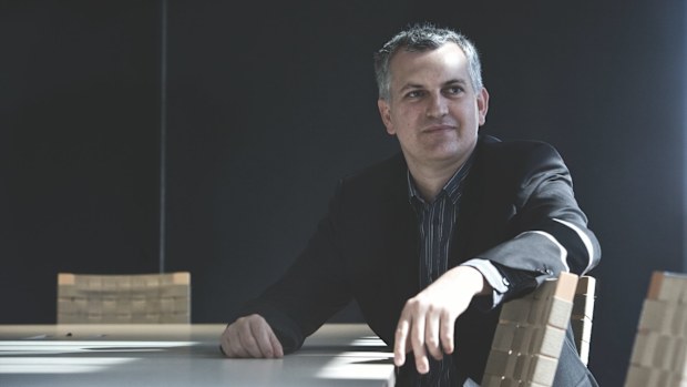 MediaWorks signals for directors