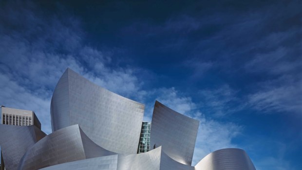 Frank Gehry Wows Again with Fondation Louis Vuitton - Azure Magazine