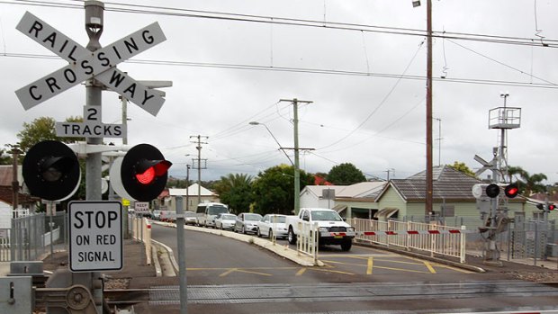 A rail lobby group wants drivers to be more responsible around level crossings.