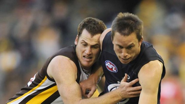 Jarryd Roughead and Bret Thornton tussle for the ball in round 9 in 2010, the last time Hawthorn and Carlton played each other.