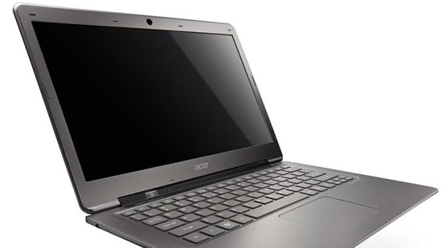 Looks a lot like a Macbook Air ... Acer Aspire S3 Ultrabook.