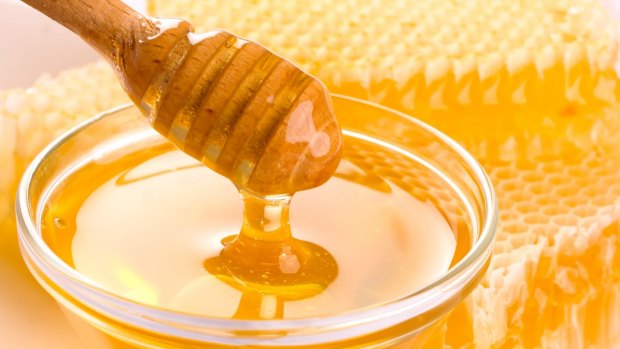 Manuka honey has special antibacterial properties.