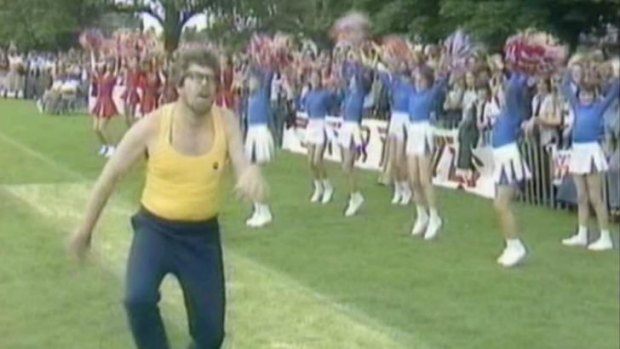 Rolf Harris in the TV show <i>Star Games</i>, shot in Cambridge in 1978.