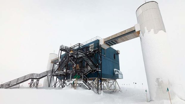 The IceCube Lab at the South Pole was ready in December of 2006 just in time for the start of the second drilling season.