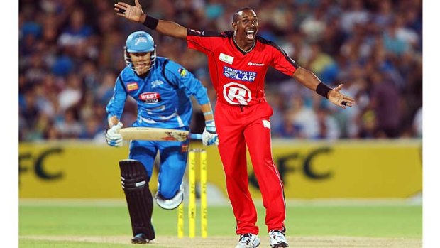 Dwayne Bravo celebrates after trapping Strikers' captain Johan Botha lbw for a duck.