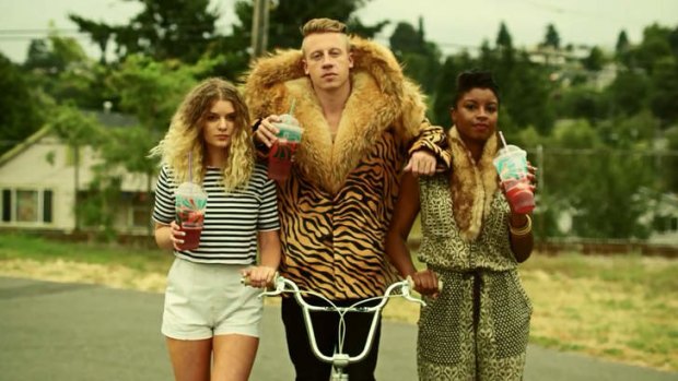 Macklemore in the Thrift Shop video.