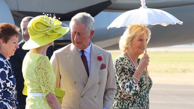 Sunny start &#8230; the Prince Charles and Camilla, the Duchess of Cornwall, arrive in Longreach.