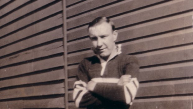 Jim Woods, in the 1930s, playing rugby league in the Maher Cup for Temora.