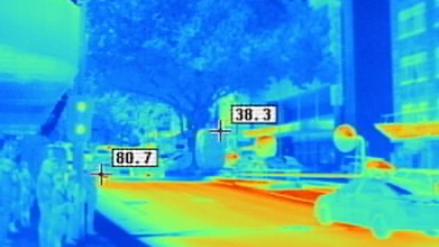 A thermal image at the corner of Russell and Bourke streets, Melbourne, between 3-4pm on December 8, 2011, when the day's top temperature was 32.4. Numbers on this photo indicate degrees celcius.