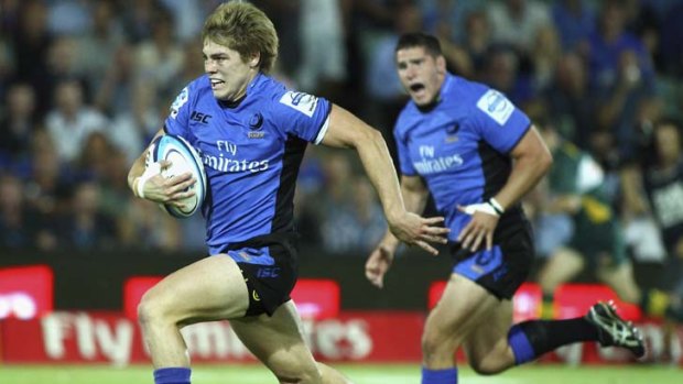 Sign here, please ... Western Force star James O'Connor is still yet to ink a new deal.