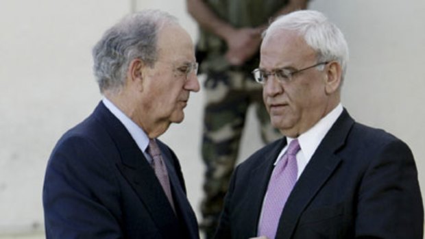 Special envoy for Middle East peace George Mitchell, left, and chief Palestinian negotiator Saeb Erekat.