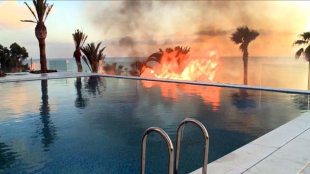 Message ... protesters set fire to a villa owned by one of the Tunisian President's relatives.