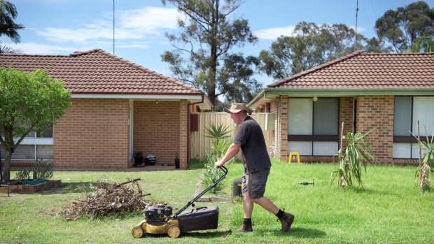 Lawnmowing? Think about your neighbours before you crank it up.