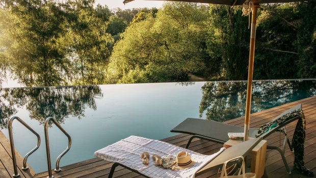 An infinity pool offers another way to take in the verdant gardens. 