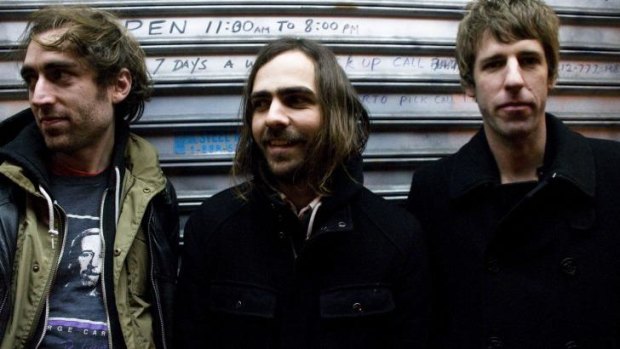 Feel the noise: A Place To Bury Strangers.
