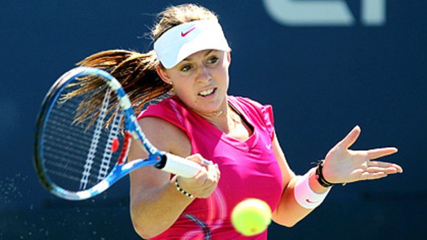 Sally Peers will face defending champion Kim Clijsters at the US Open this morning (Melbourne time).
