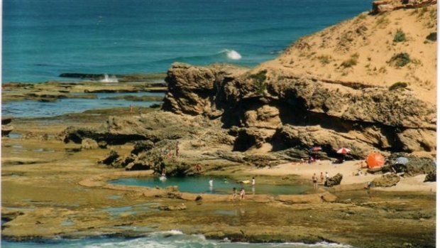 Sorrento back beach