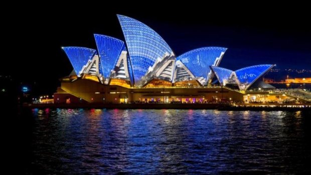 The Sydney Opera House will be lit up again but this time with a live stream of a Sydney Symphony Orchestra concert. 