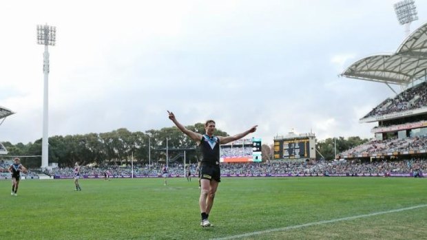 Jay Schulz kicked eight goals for the Power.