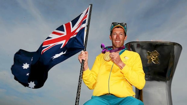Sailing gold medallist Malcolm Page will carry the flag for Australia at the London Olympics closing ceremony.