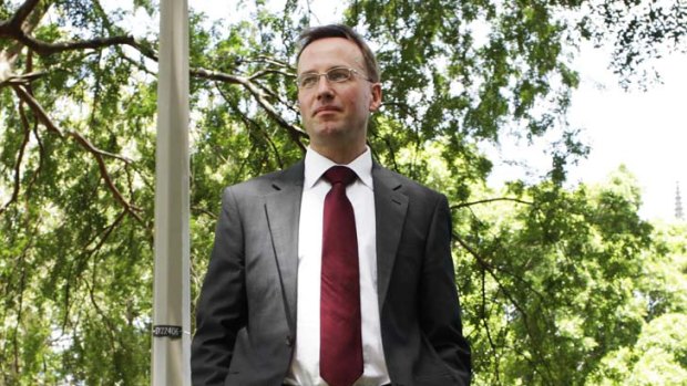 "Legitimate" matters of public debate ... NSW Greens MP David Shoebridge supports councillor Peter Freewater.
