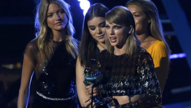 Taylor Swift accepts the award for video of the year for <i>Bad Blood</i>.