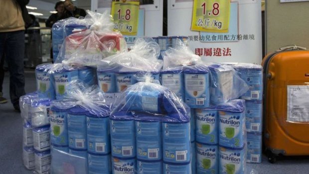 Since March last year, a "two-tin limit" has been imposed by the Hong Kong government on baby formula.