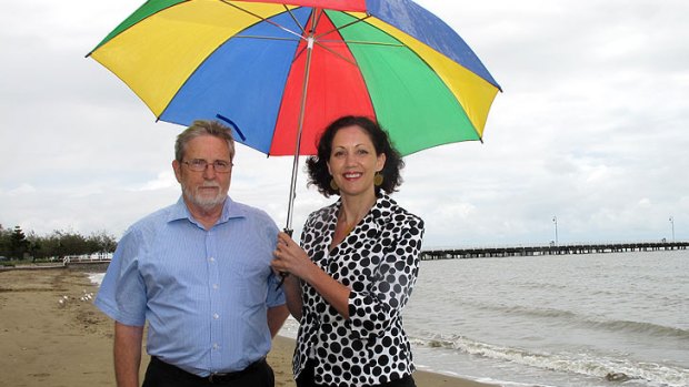 David Robinson, from the Queensland Climate Change Centre of Excellence, with Environment Minister Vicky Darling at Shorncliffe.
