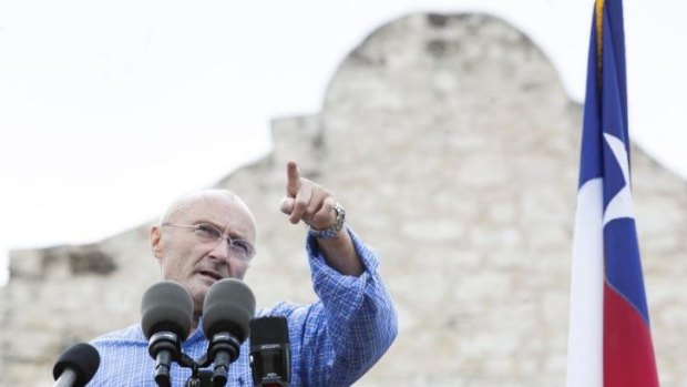 Phil Collins recounts his first visit to the Alamo in 1973.