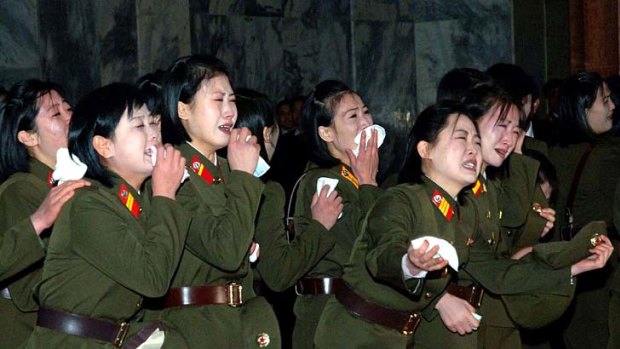 North Korean soldiers cry for late North Korean leader Kim Jong Il. But why?