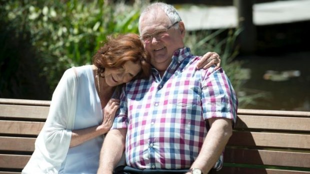 Original Neighbours cast members Anne Charleston and Ian Smith as Madge and Harold. 