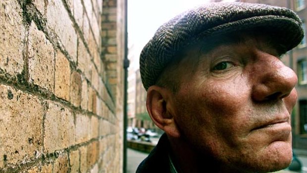 Pete Postlethwaite pictured in Sydney during a visit to Australia in 2003.