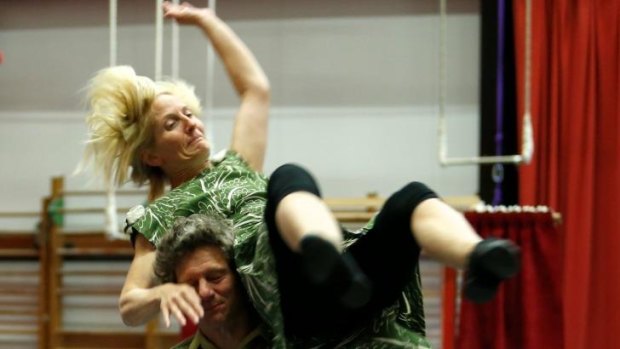 Kate Fryer and Geoffrey Dunstan from Dislocate rehearse at Circus Oz.