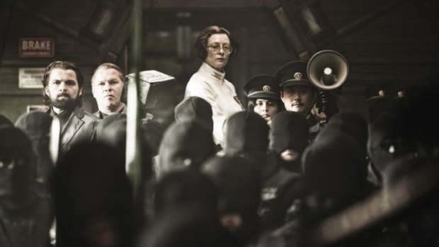 Tilda Swinton gives the orders in Bong Joon-Ho's <i>Snowpiercer</i>.