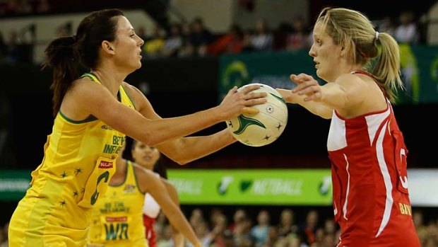 Natalie von Bertouch (left), seen here being challenged by Sara Bayman of England, expects to come up against a fired-up South Africa hungry for a win.