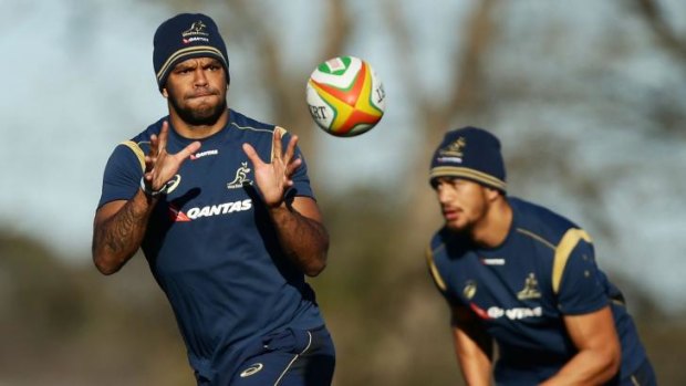 Focus: Kurtley Beale in action during a training drill in Bathurst last week.