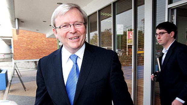Kevin Rudd leaves his electoral office today before his gall bladder problem became public.