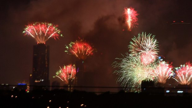 Melbourne sees in 2018 with an impressive fireworks display.