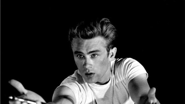 James Dean popularised the classic casual look of jeans and a plain white t-shirt.