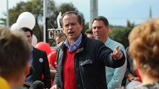 Ready to roll: Bill Shorten campaigns at the weekend in Victoria.