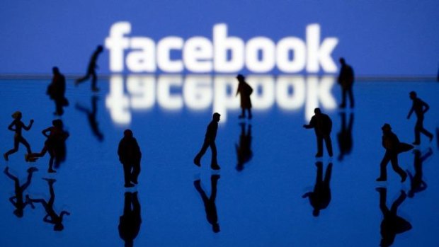 The filtering of Facebook’s news feed raises concerns – so why does it happen?