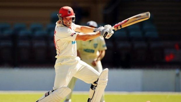 Western Australia has moved quickly in replacing retired former captain Marcus North, by signing respected South Australian batsman Michael Klinger.