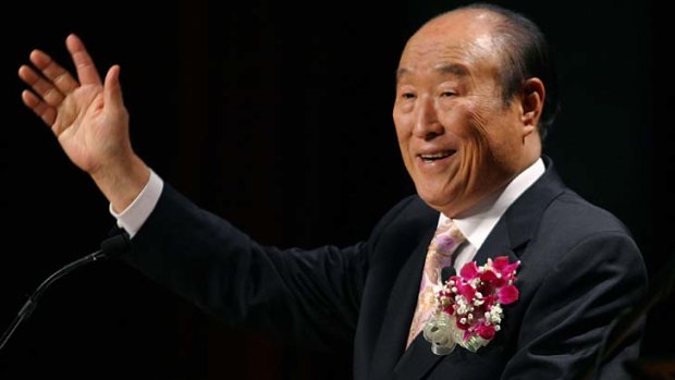 Messiah &#8230; Sun Myung Moon addresses a rally in New York in 2005.