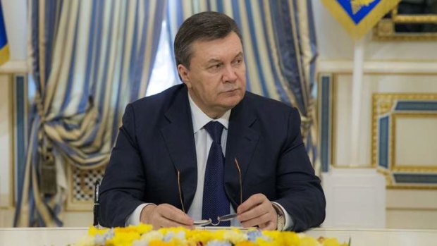 Ukrainian President Viktor Yanukovych at the signing of the agreement.