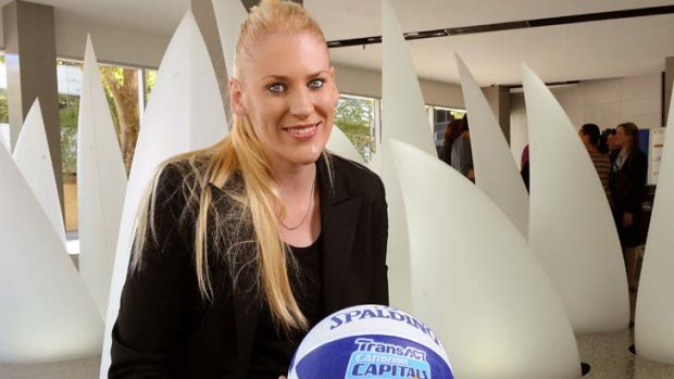 Four-year deal ... Lauren Jackson.